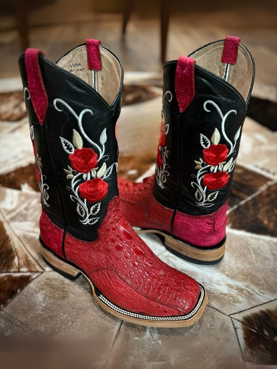 American Snapping Turtle Boots In Color Red